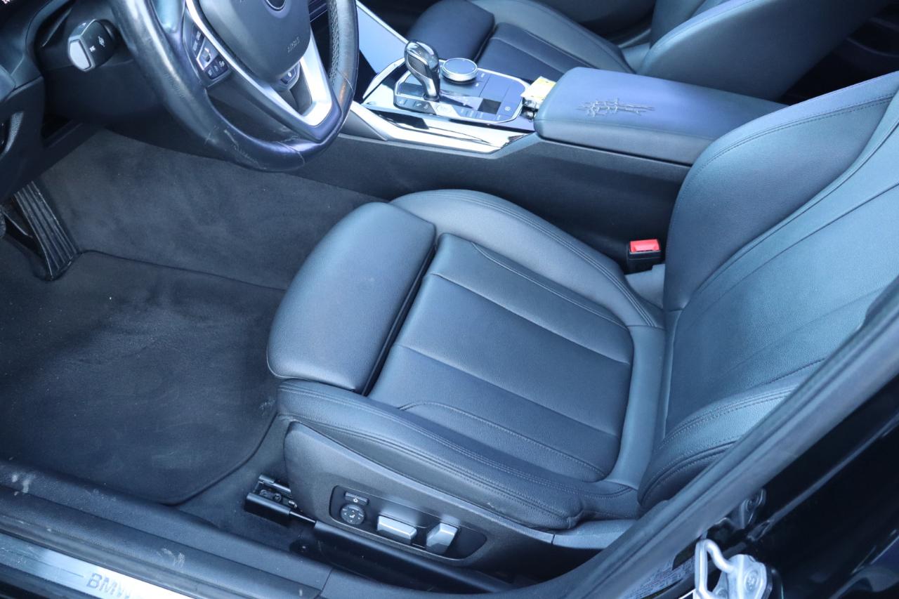 BMW 3 Series 330i Sedan 2019