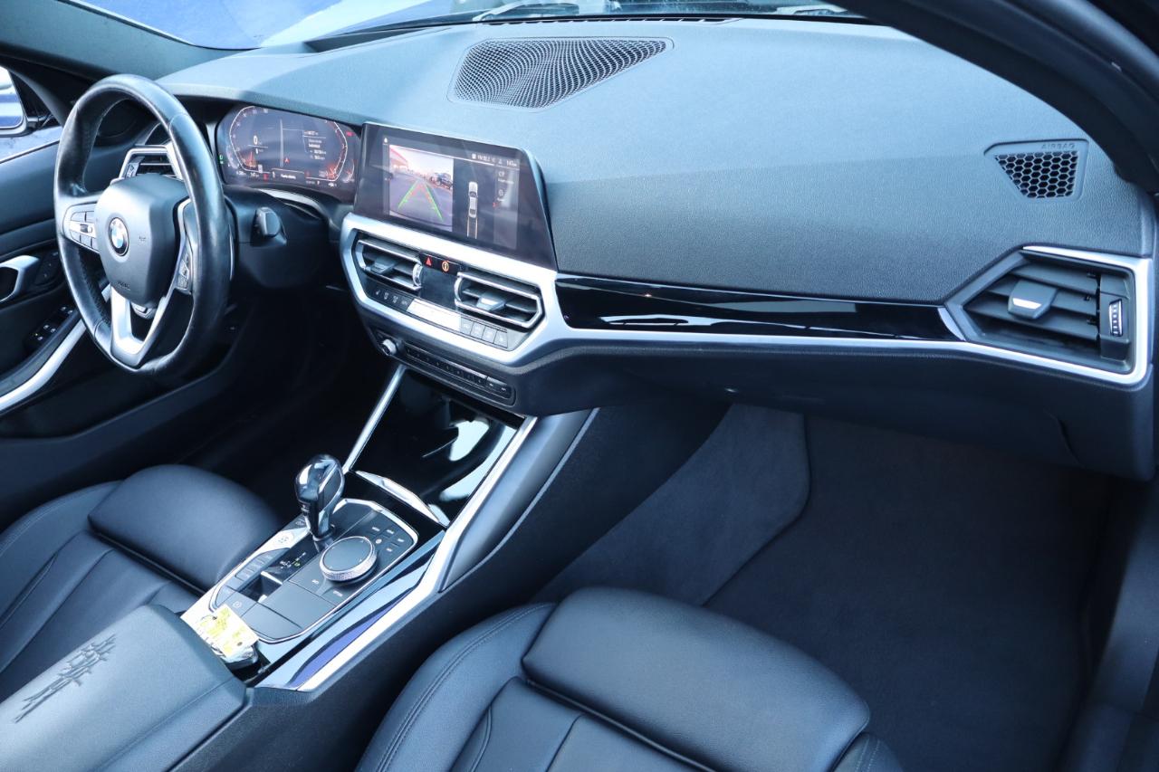 BMW 3 Series 330i Sedan 2019