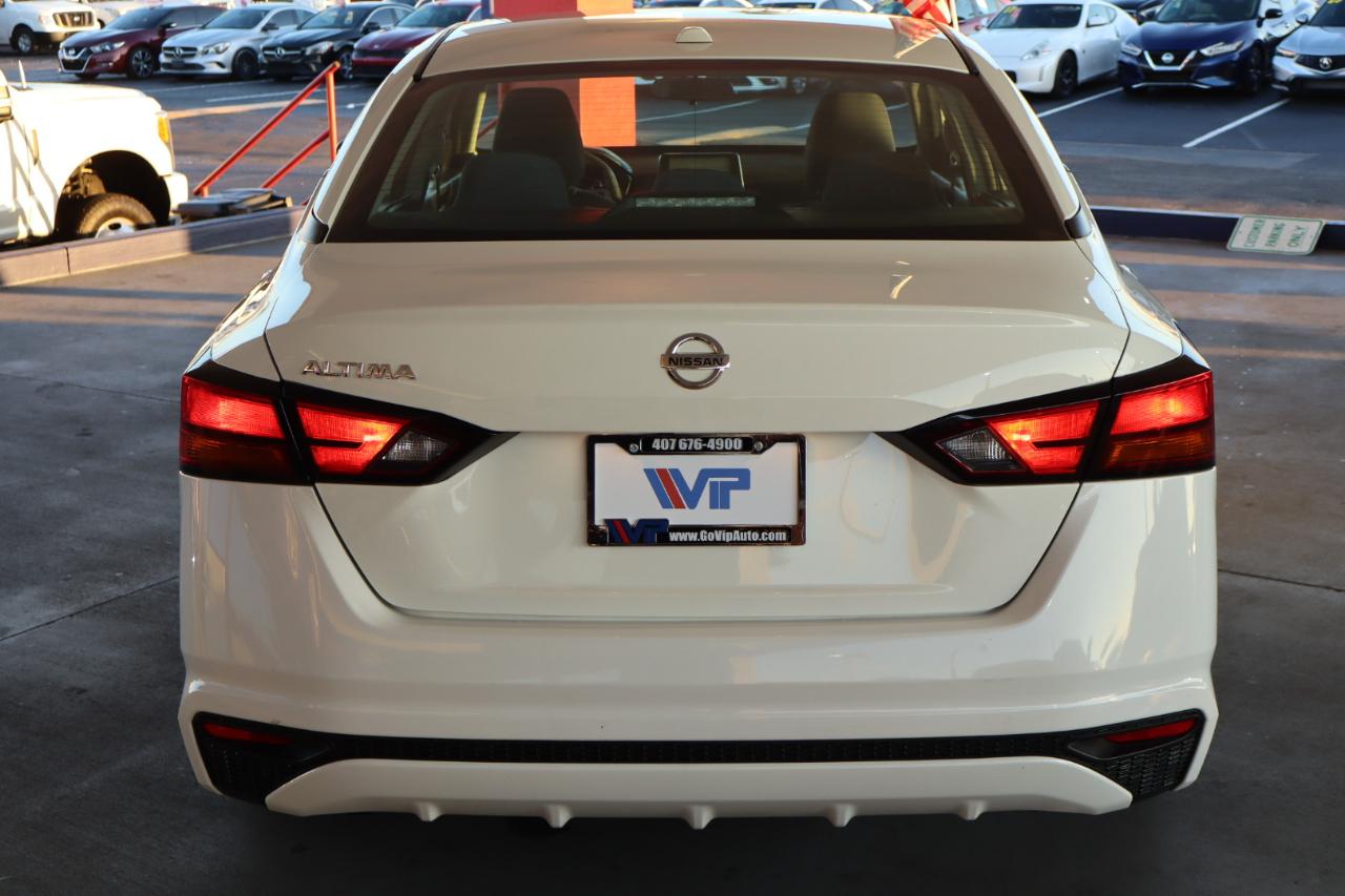 Nissan Altima 2.5 S Sedan 2020