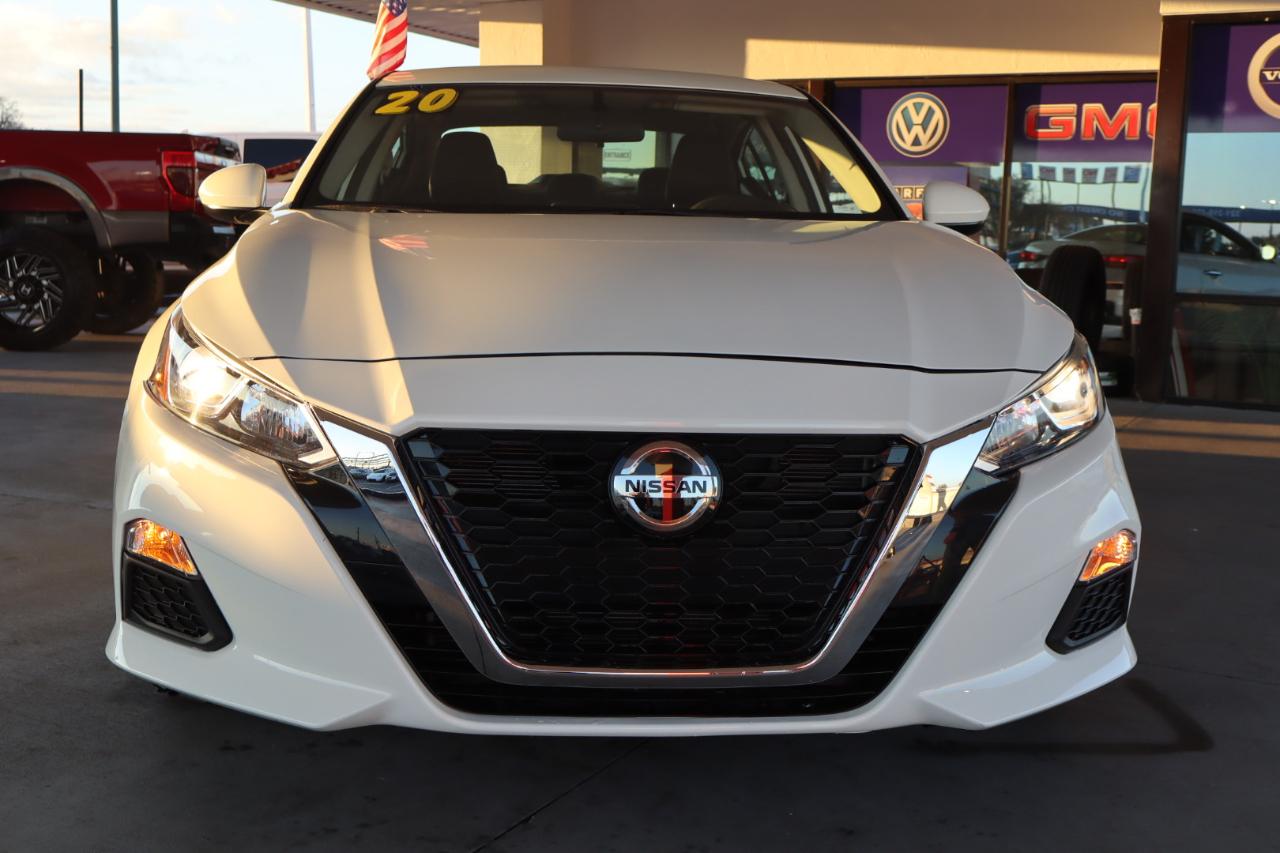 Nissan Altima 2.5 S Sedan 2020