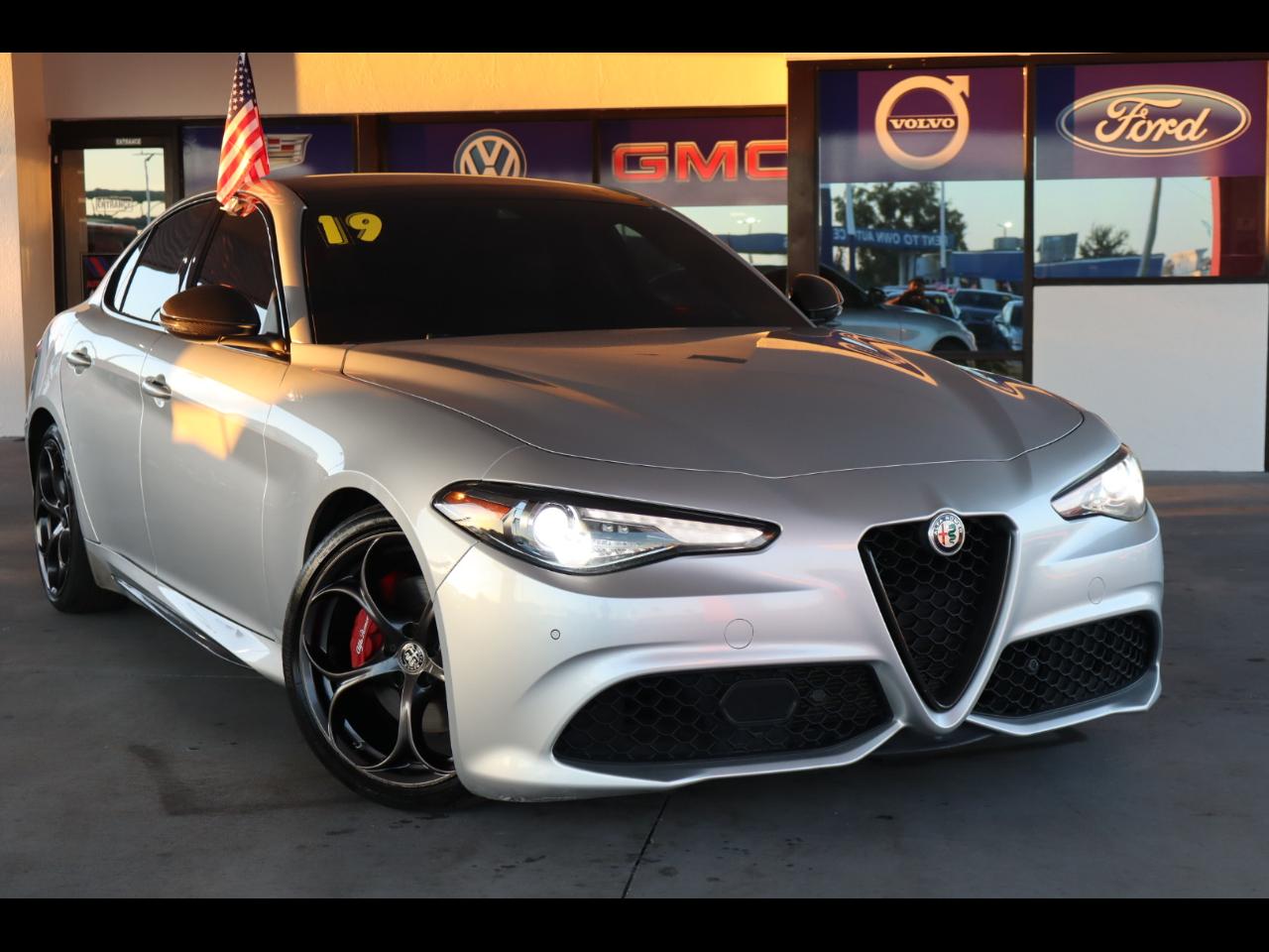 2019 Alfa Romeo Giulia Ti Sport Carbon RWD