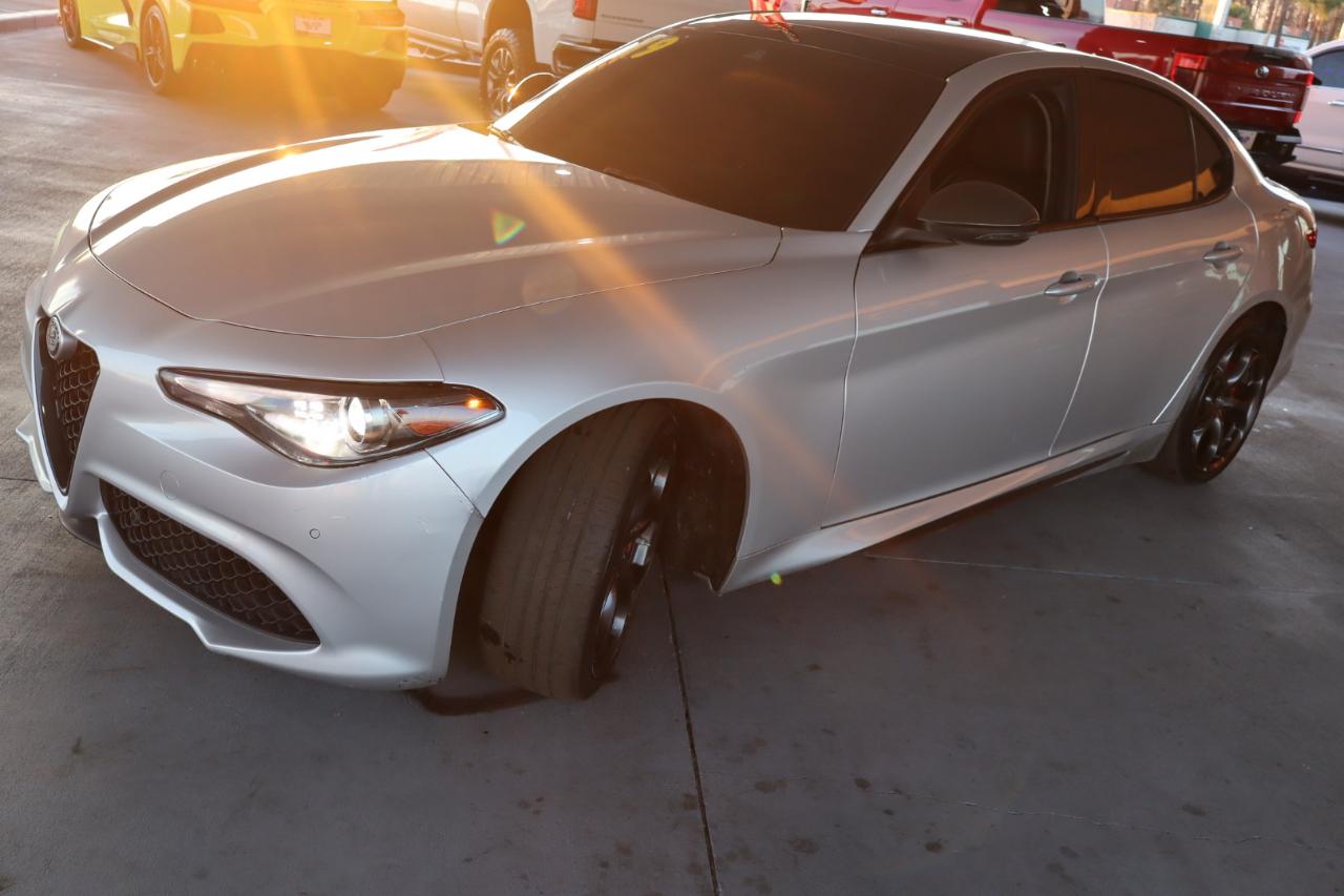 Alfa Romeo Giulia Ti Sport Carbon RWD 2019