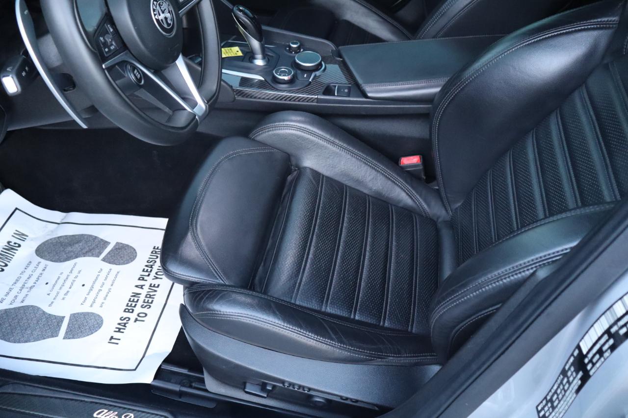 Alfa Romeo Giulia Ti Sport Carbon RWD 2019