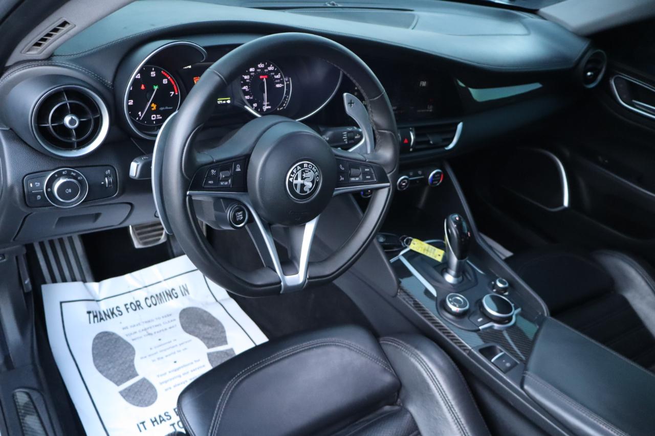 Alfa Romeo Giulia Ti Sport Carbon RWD 2019