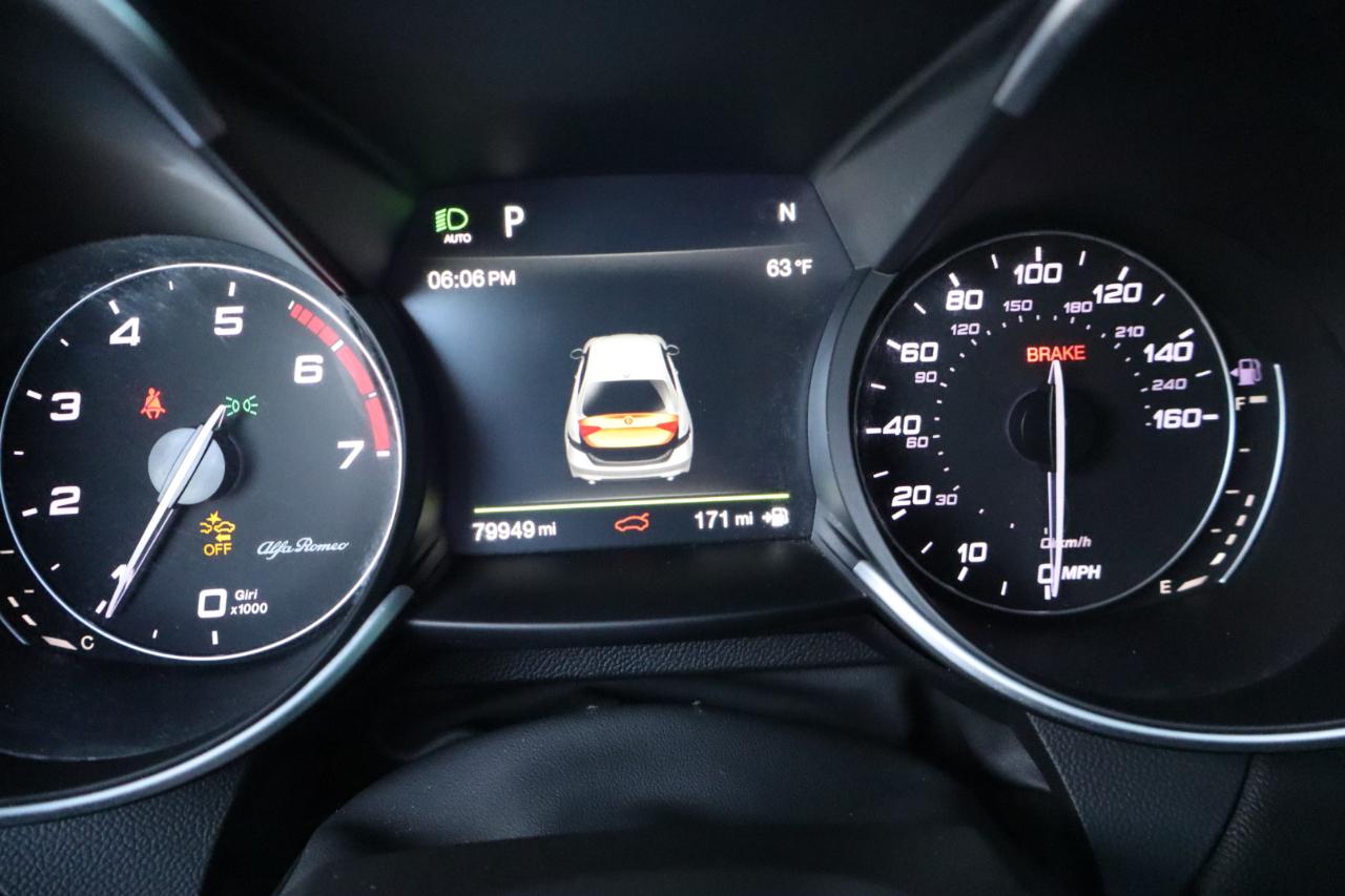 Alfa Romeo Giulia Ti Sport Carbon RWD 2019