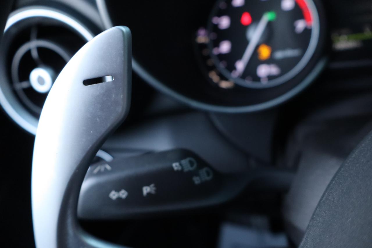 Alfa Romeo Giulia Ti Sport Carbon RWD 2019