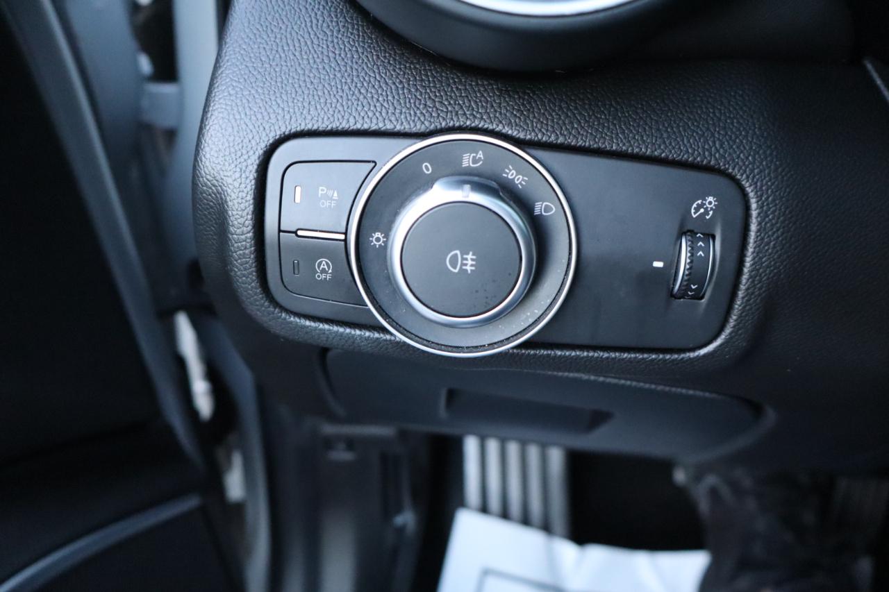 Alfa Romeo Giulia Ti Sport Carbon RWD 2019