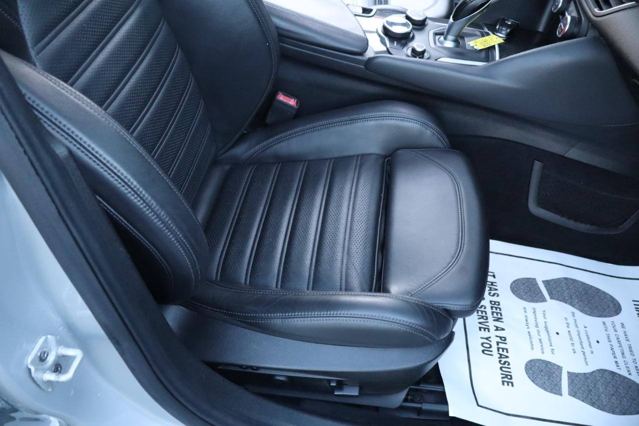 Alfa Romeo Giulia Ti Sport Carbon RWD 2019