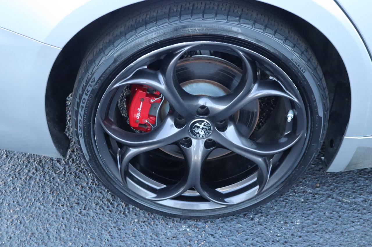 Alfa Romeo Giulia Ti Sport Carbon RWD 2019