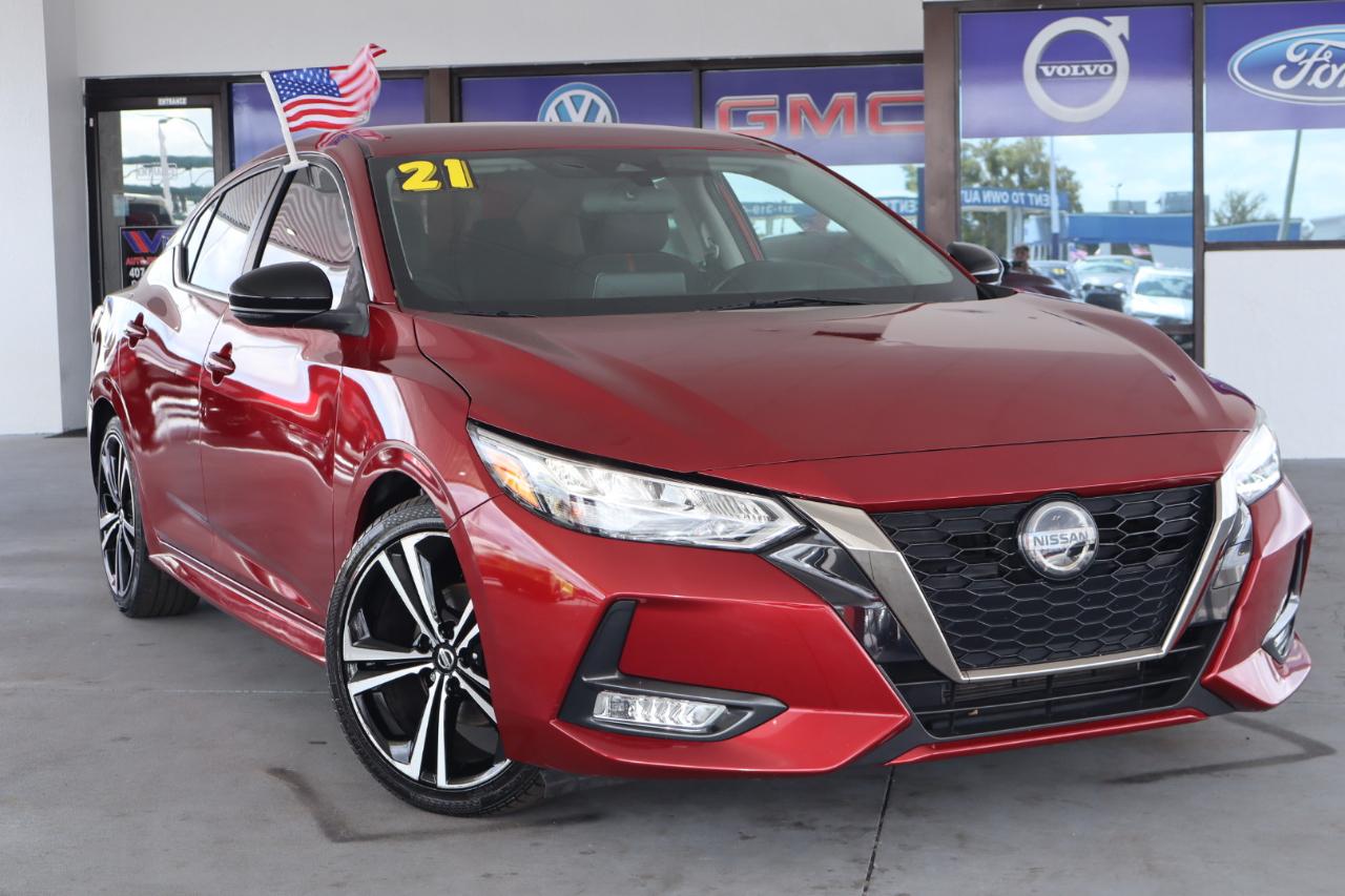 Nissan Sentra SR CVT 2021