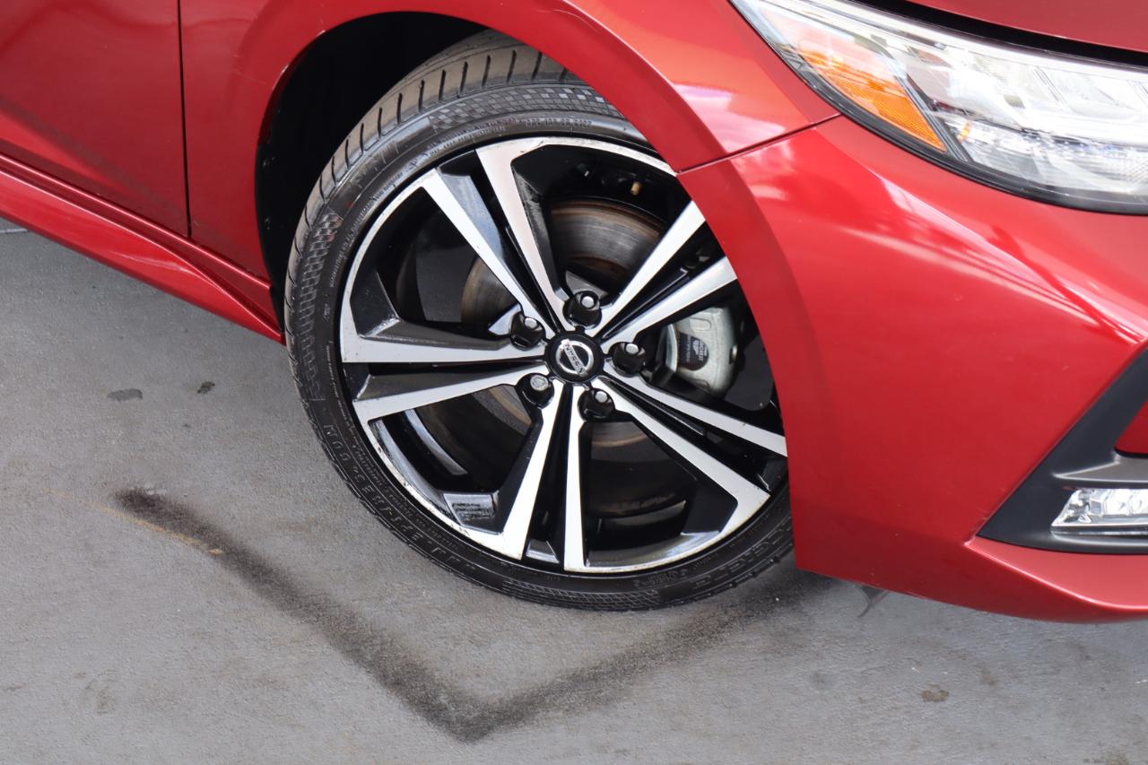 Nissan Sentra SR CVT 2021