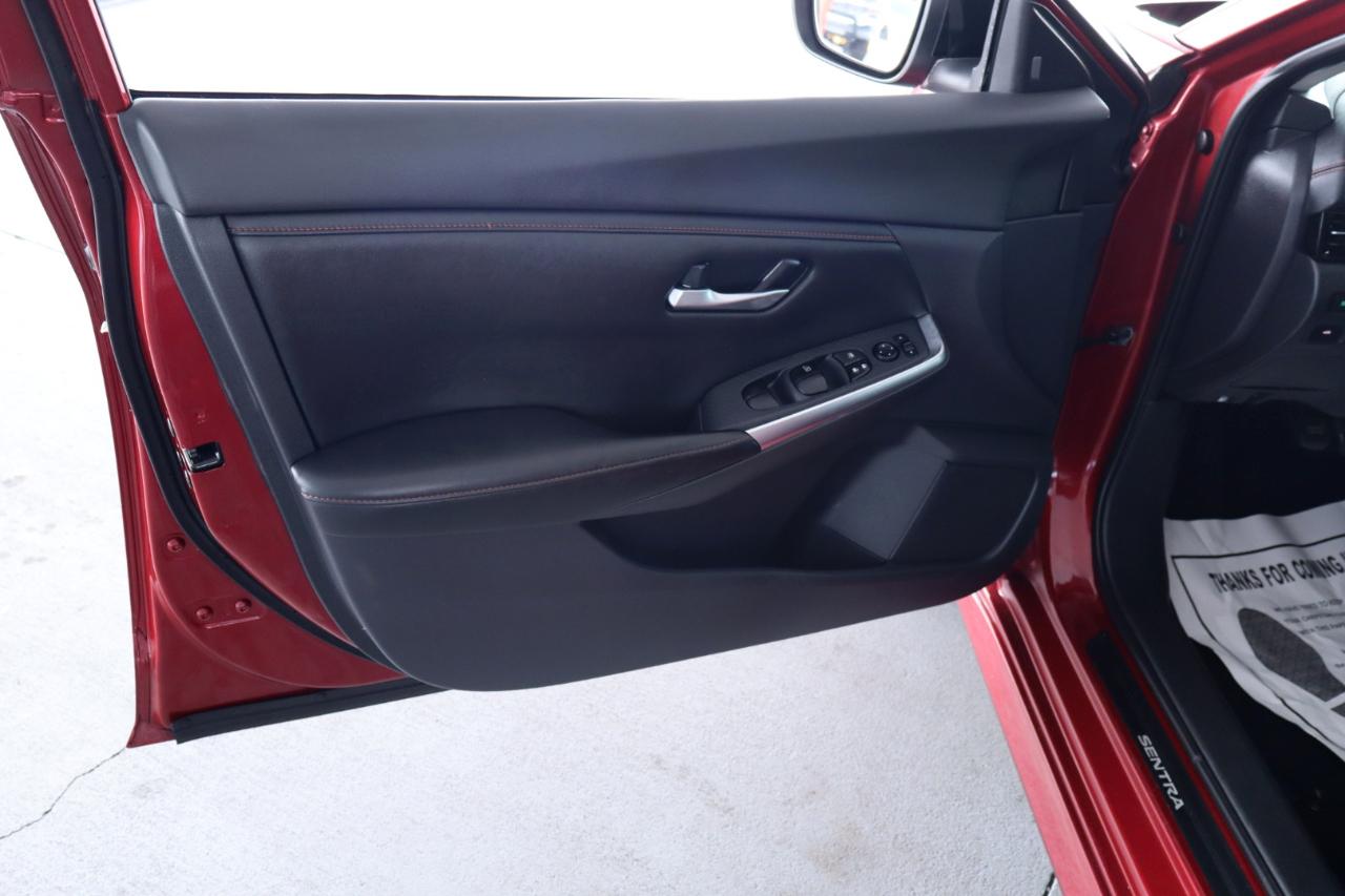 Nissan Sentra SR CVT 2021