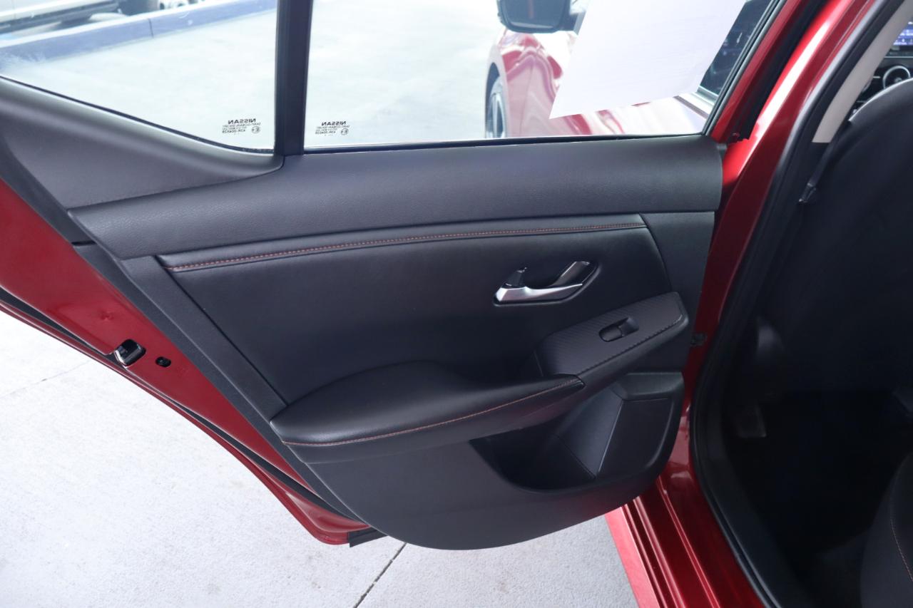 Nissan Sentra SR CVT 2021