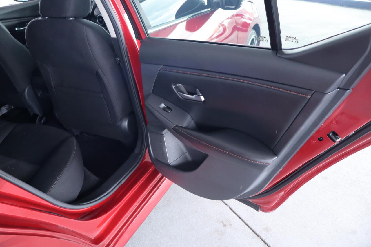 Nissan Sentra SR CVT 2021