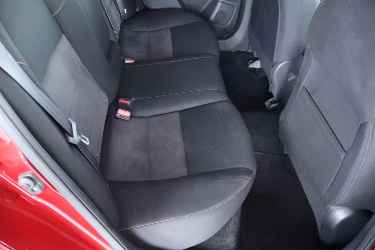 Nissan Sentra SR CVT 2021