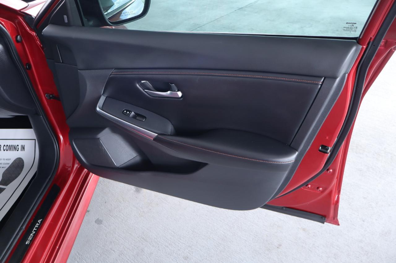 Nissan Sentra SR CVT 2021