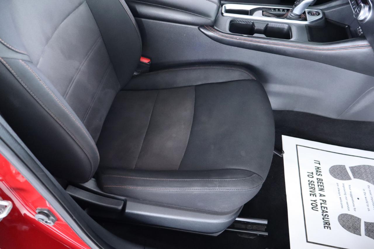 Nissan Sentra SR CVT 2021