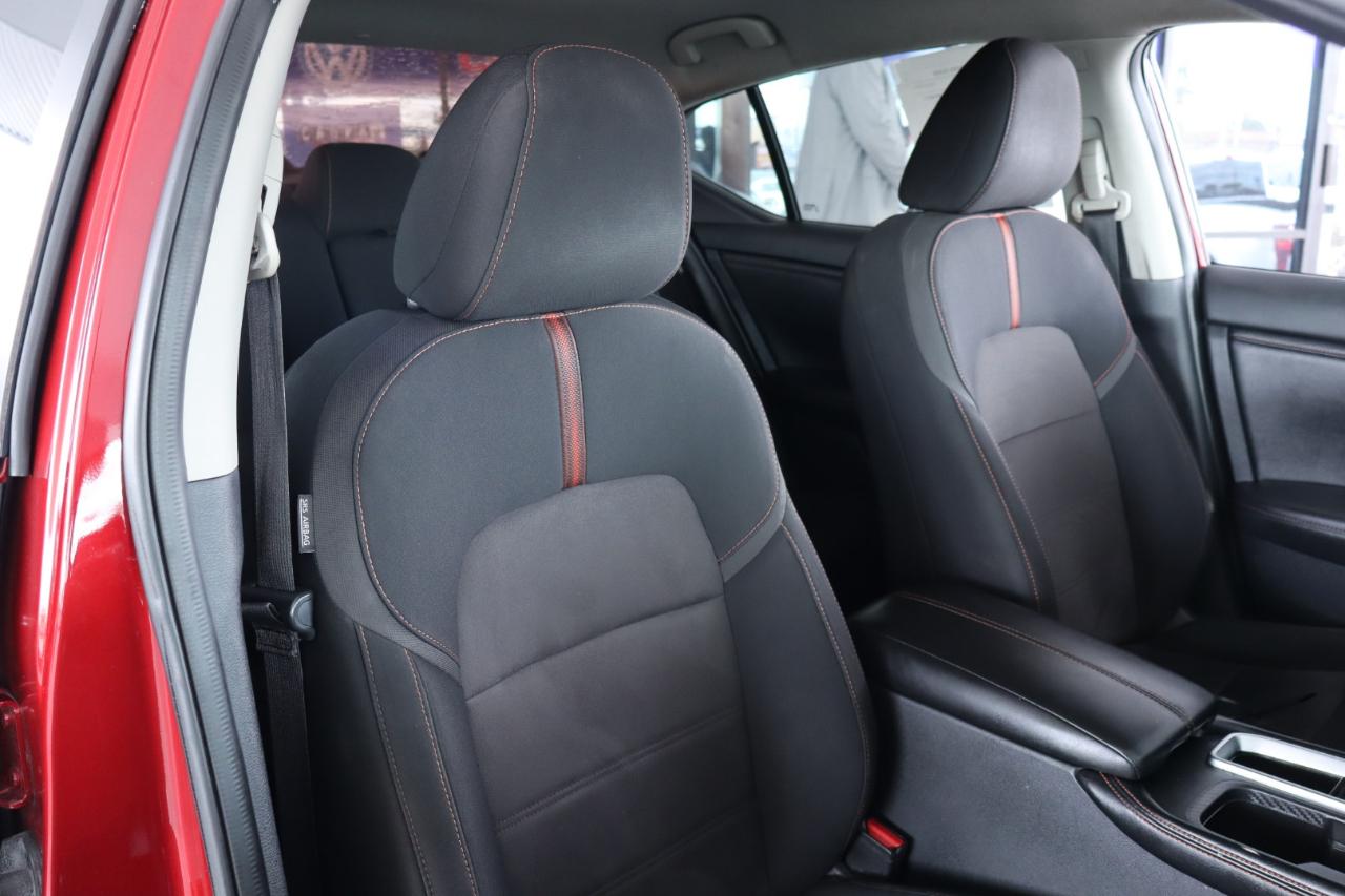 Nissan Sentra SR CVT 2021