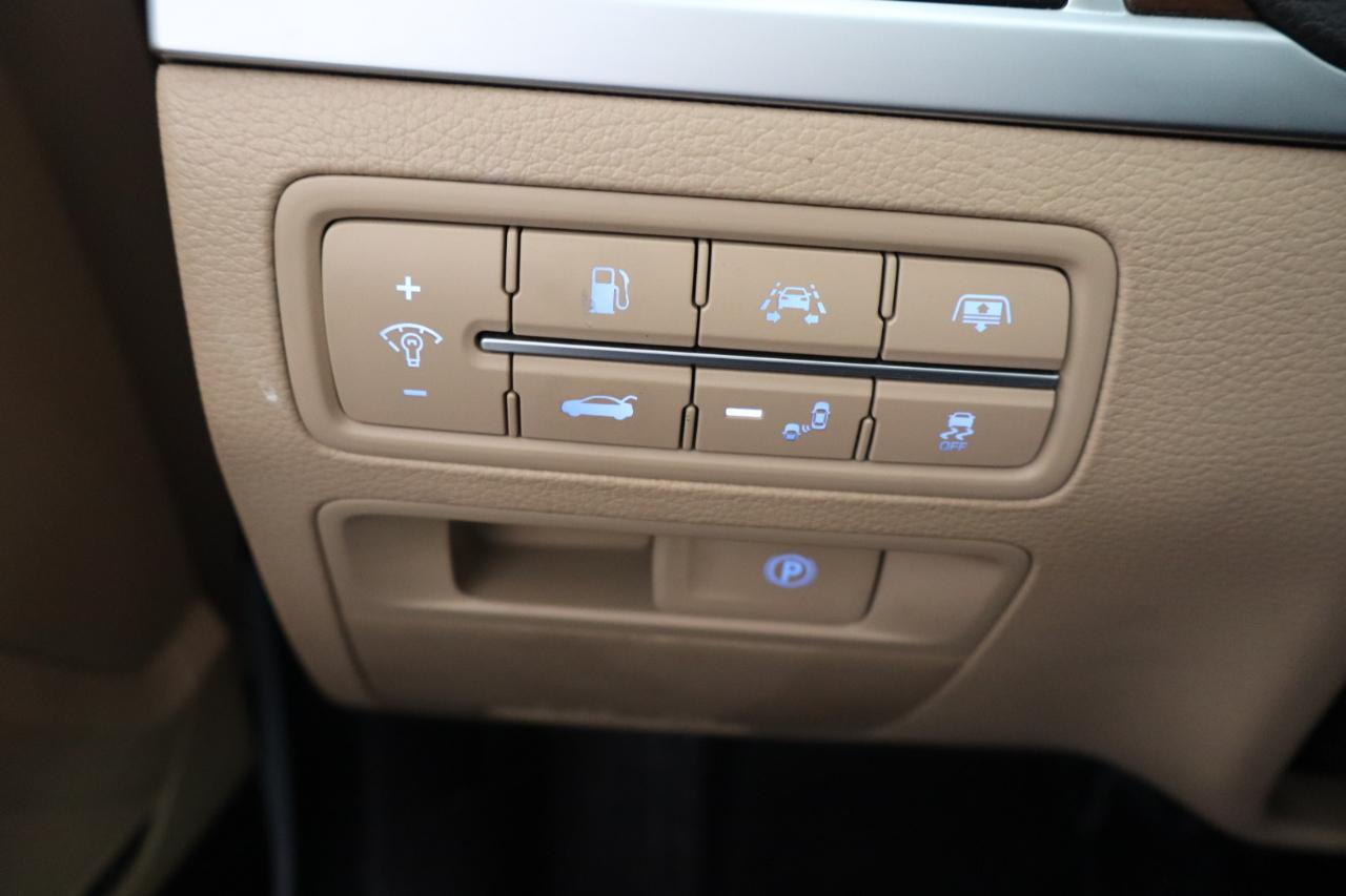 Genesis G80 3.8L RWD 2017