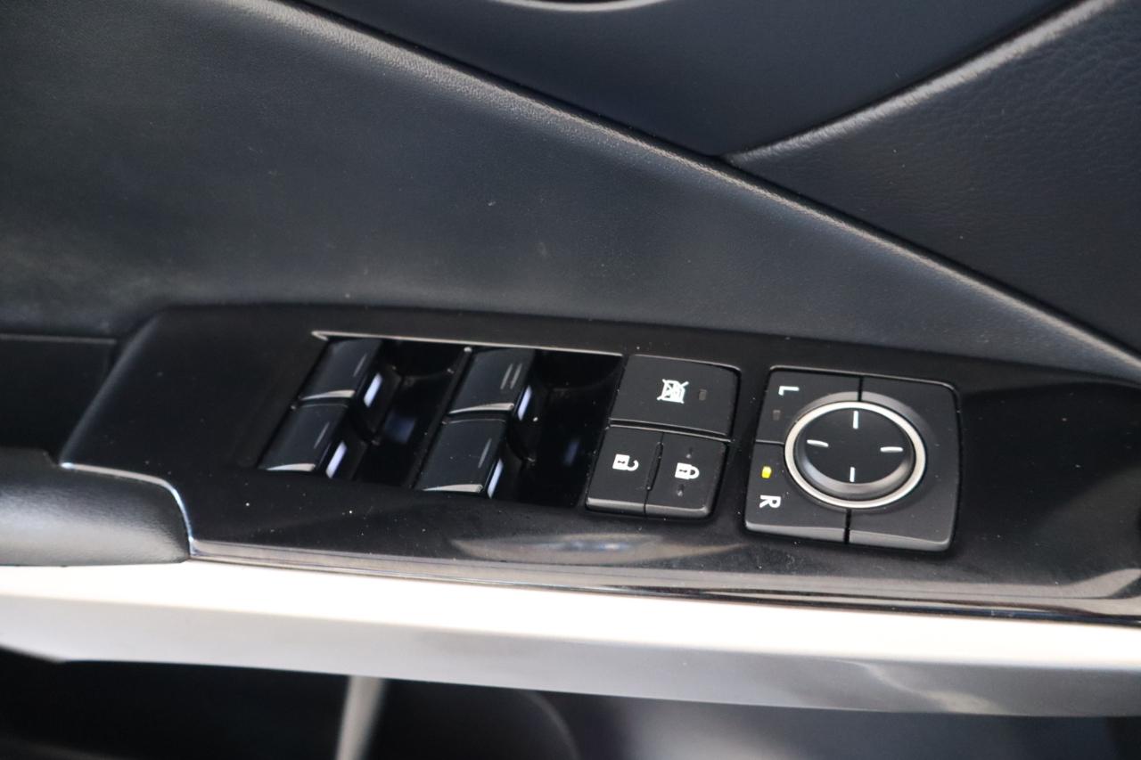 Lexus IS 350 4dr Sdn RWD 2016