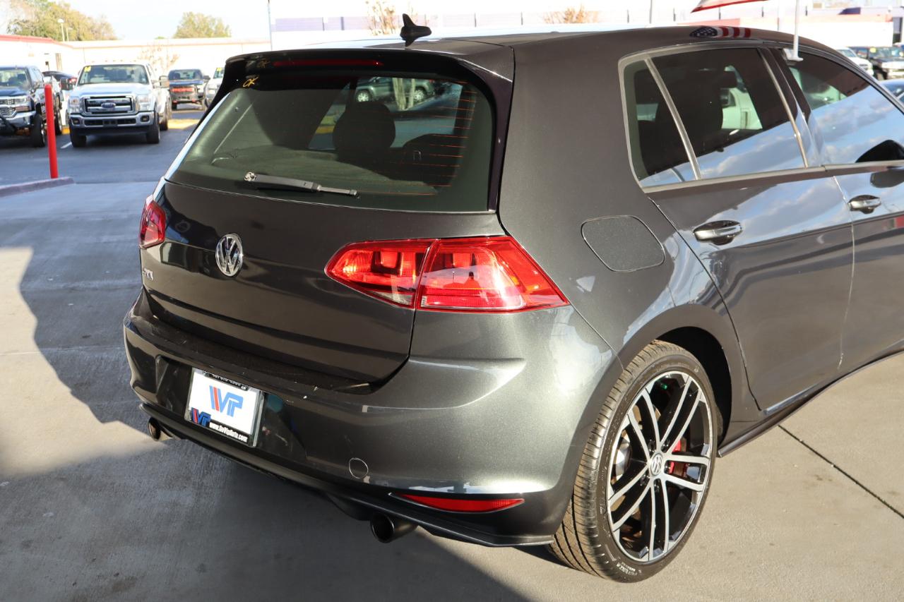 Volkswagen Golf GTI 2.0T 4-Door Autobahn DSG 2017