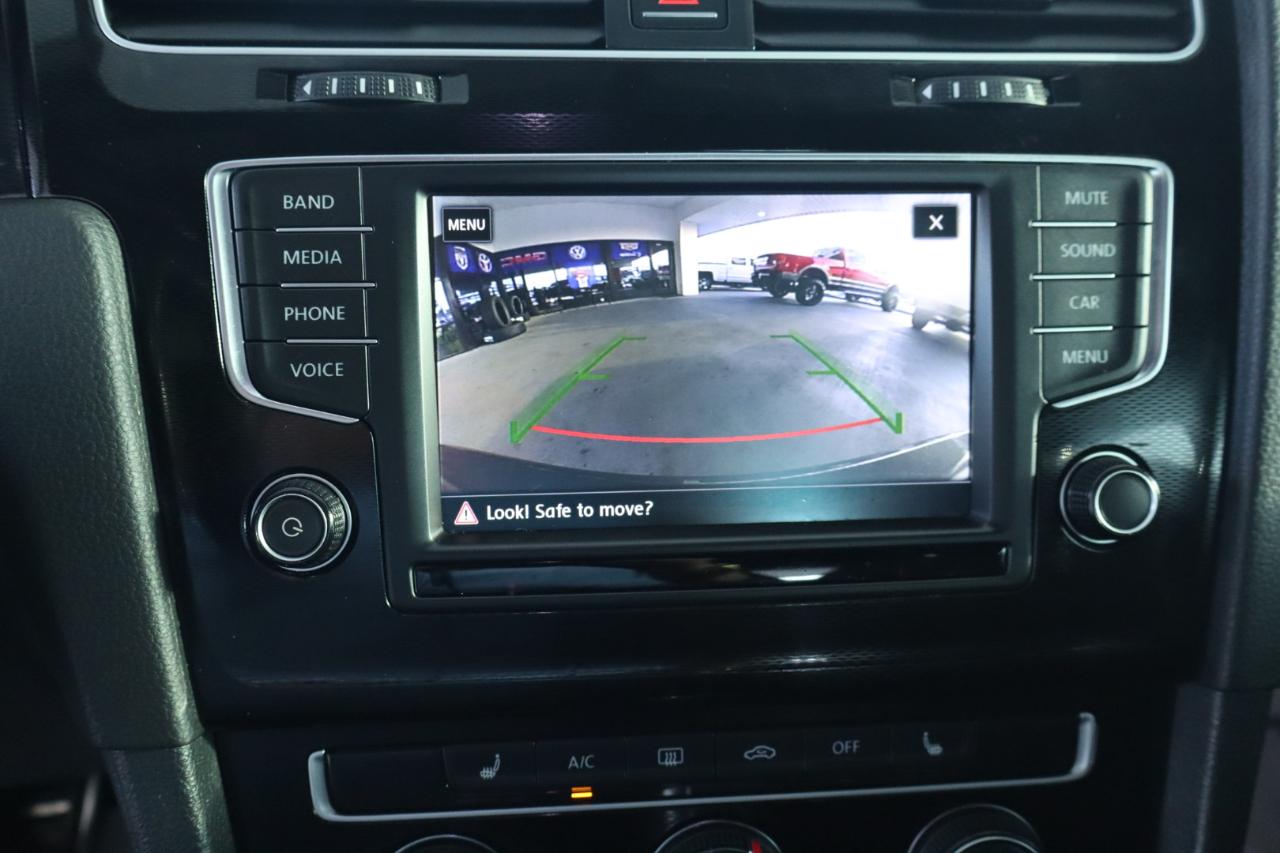 Volkswagen Golf GTI 2.0T 4-Door Autobahn DSG 2017