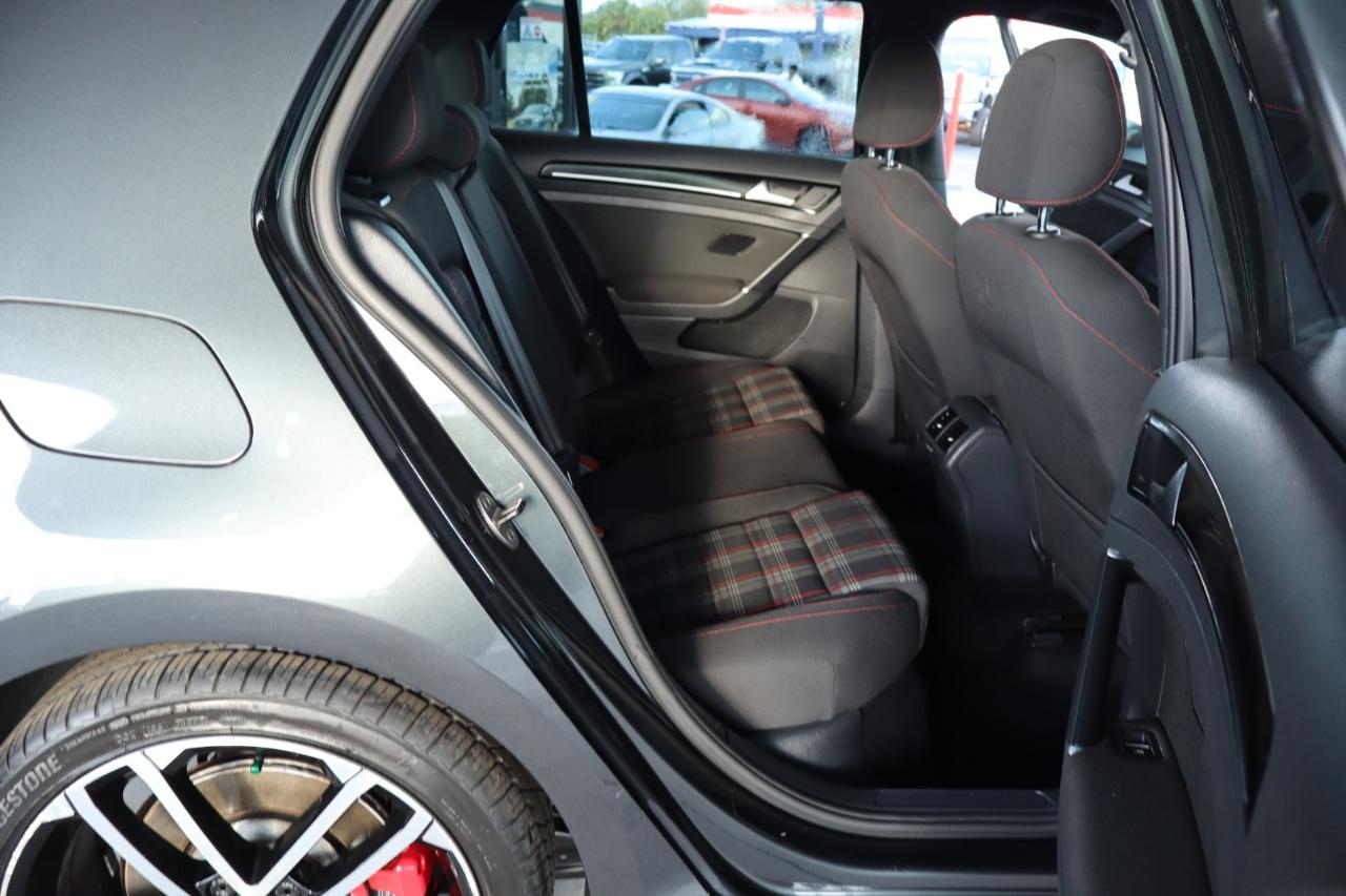 Volkswagen Golf GTI 2.0T 4-Door Autobahn DSG 2017