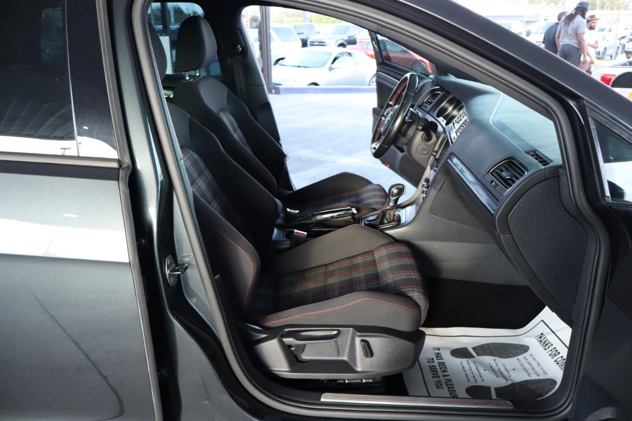 Volkswagen Golf GTI 2.0T 4-Door Autobahn DSG 2017