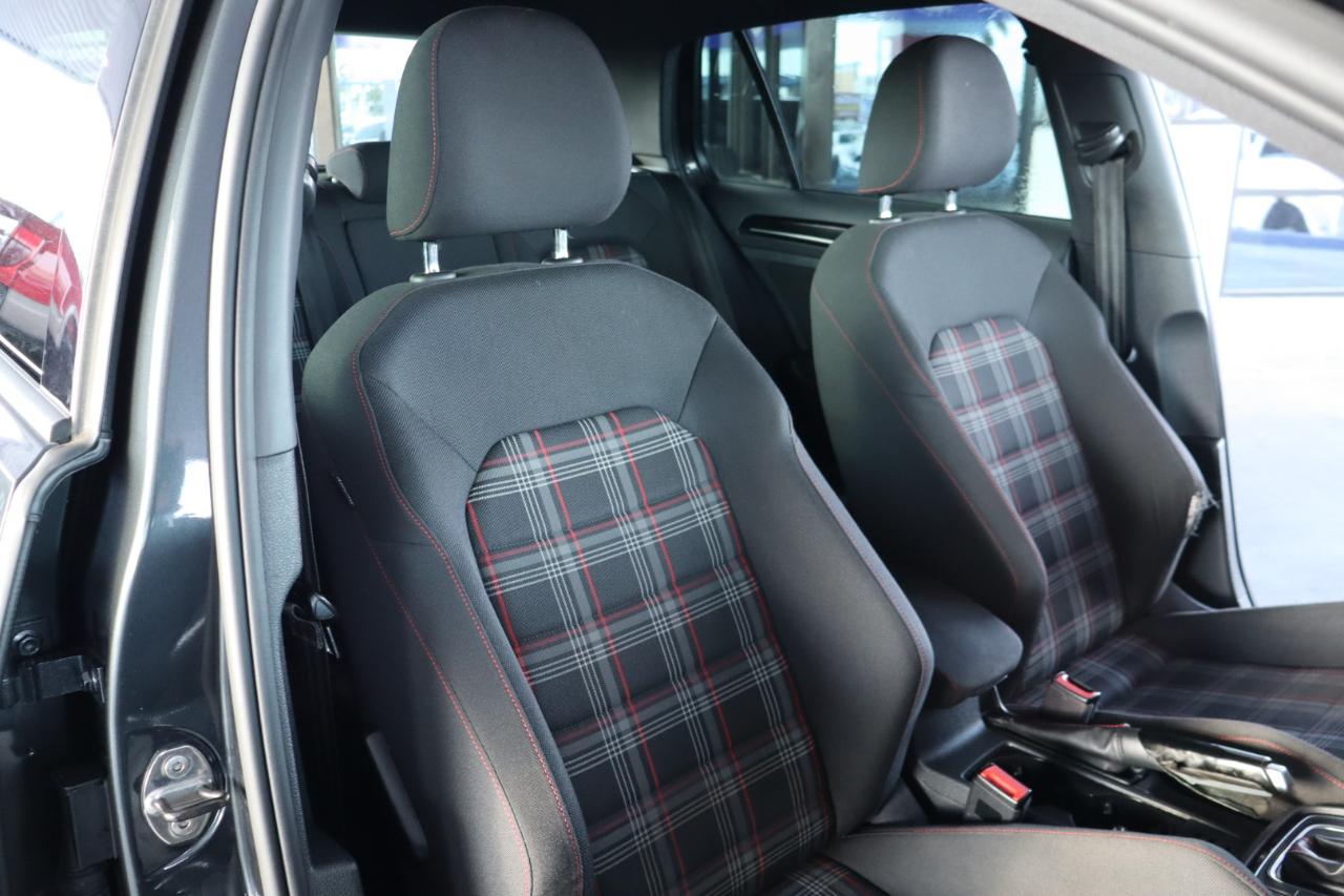 Volkswagen Golf GTI 2.0T 4-Door Autobahn DSG 2017