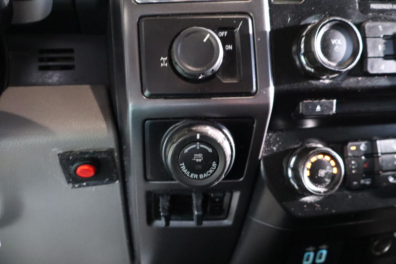 Ford F-150 2WD SuperCrew 150" XLT 2016