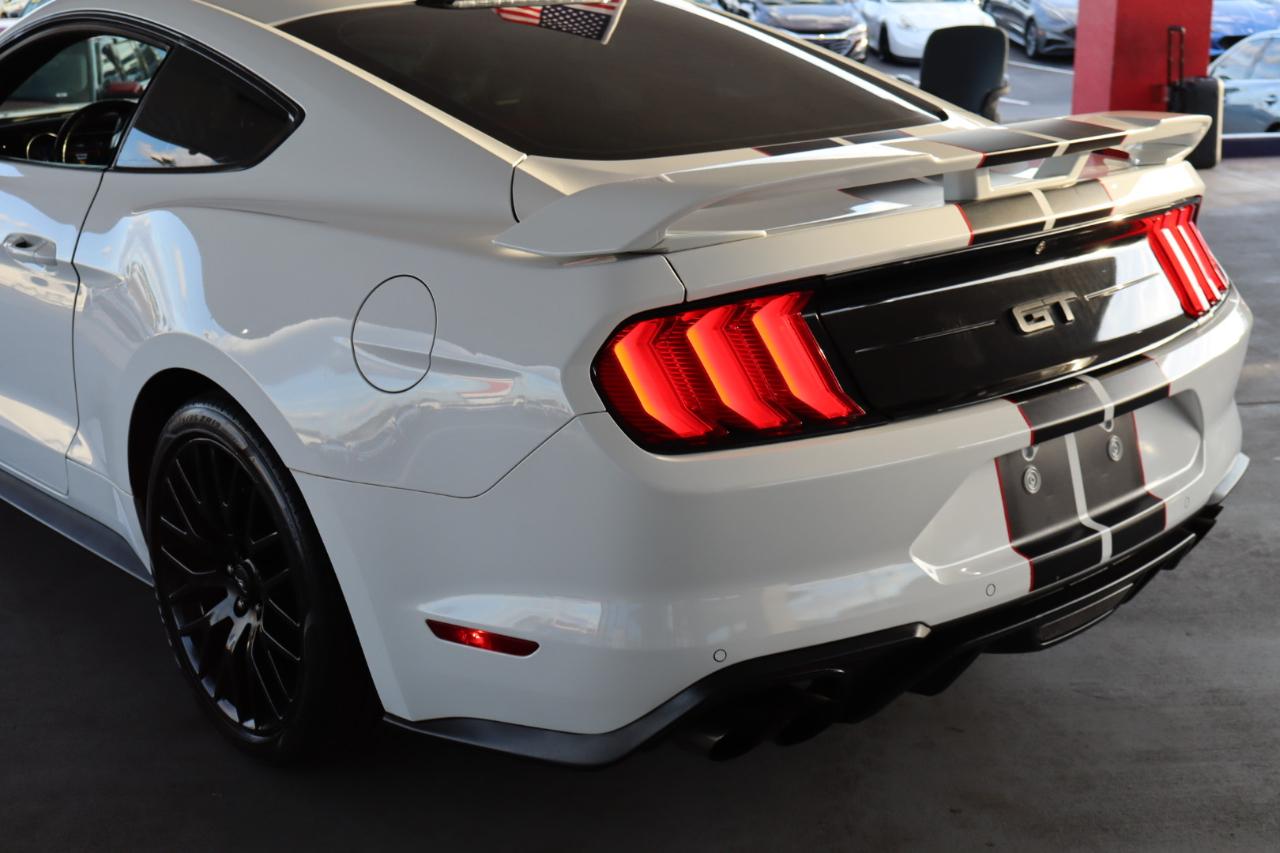 Ford Mustang GT Fastback 2020