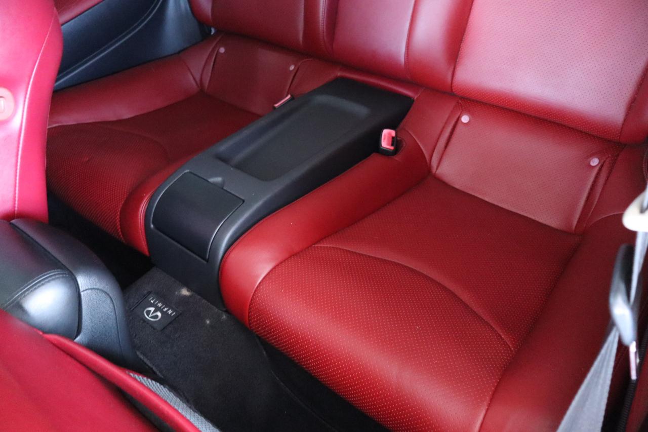 Infiniti G37 Coupe 2dr IPL RWD 2011