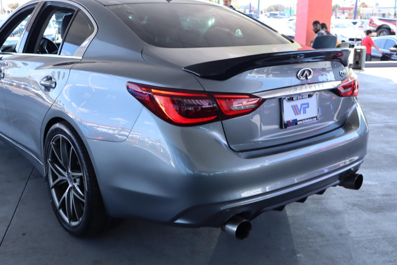 Infiniti Q50 3.0t LUXE RWD 2018