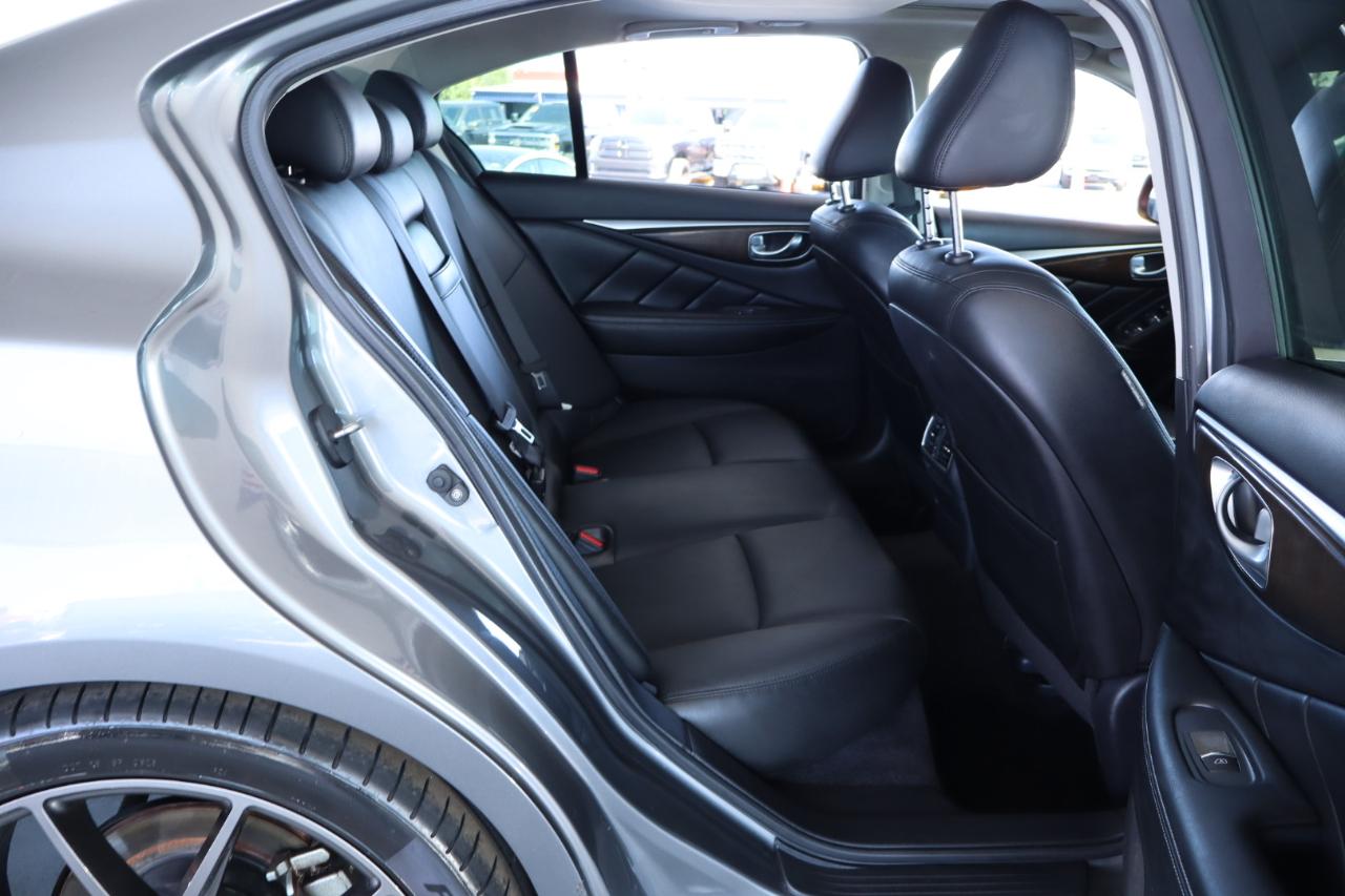 Infiniti Q50 3.0t LUXE RWD 2018