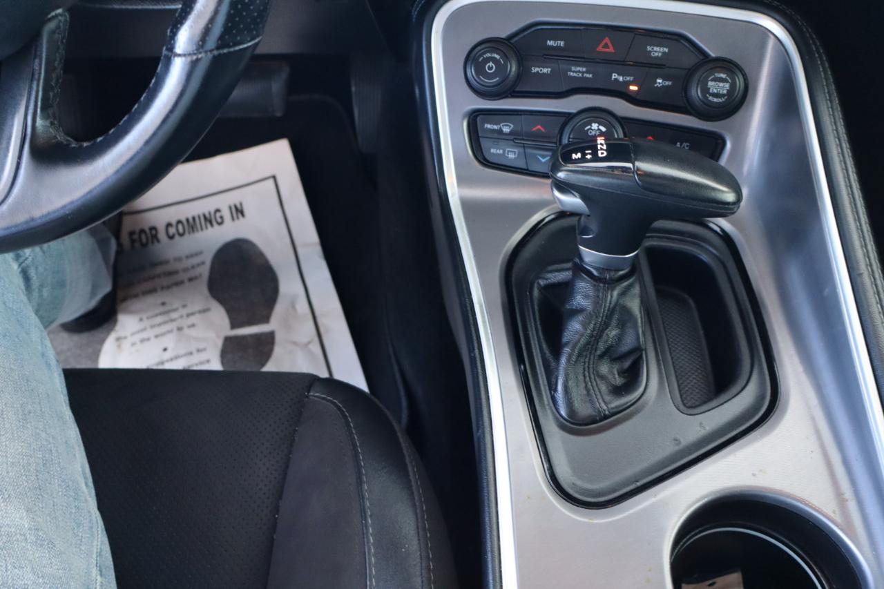 Dodge Challenger R/T RWD 2022