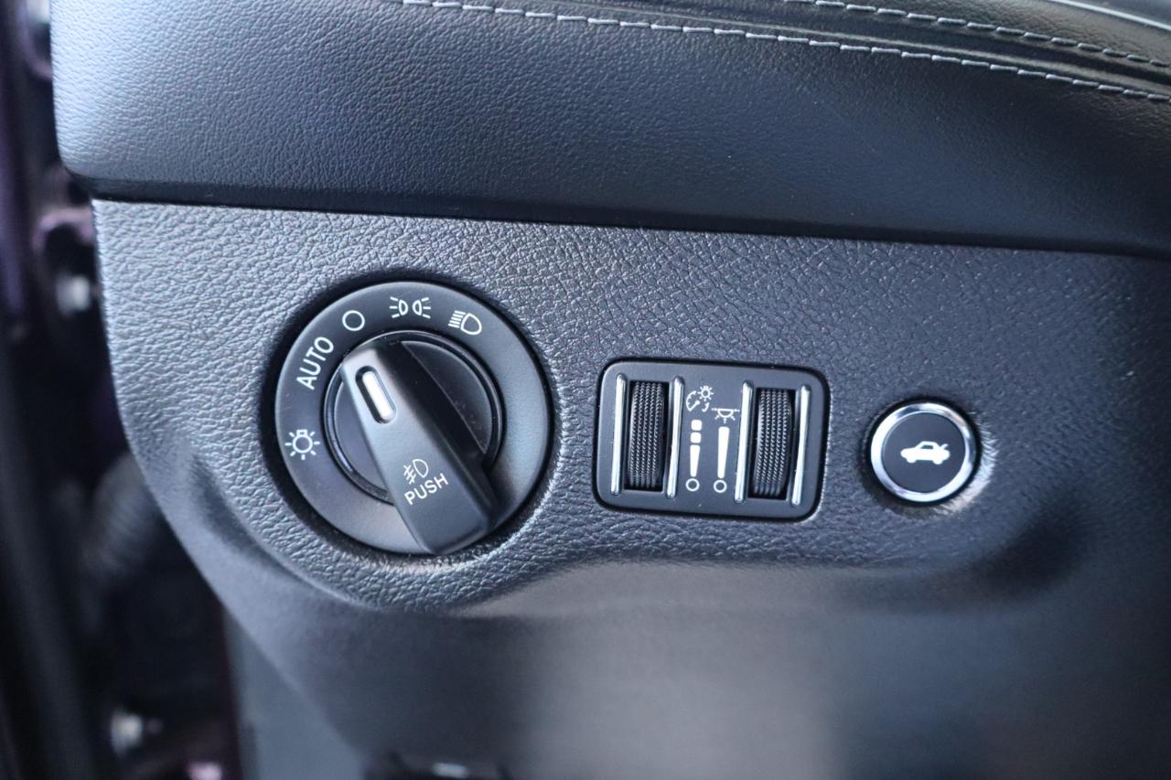 Dodge Challenger R/T RWD 2022