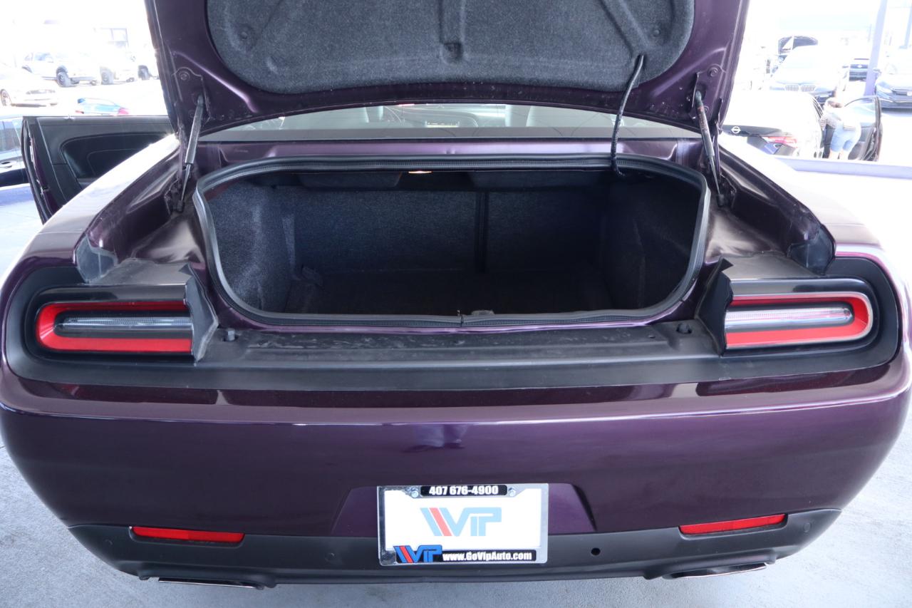 Dodge Challenger R/T RWD 2022