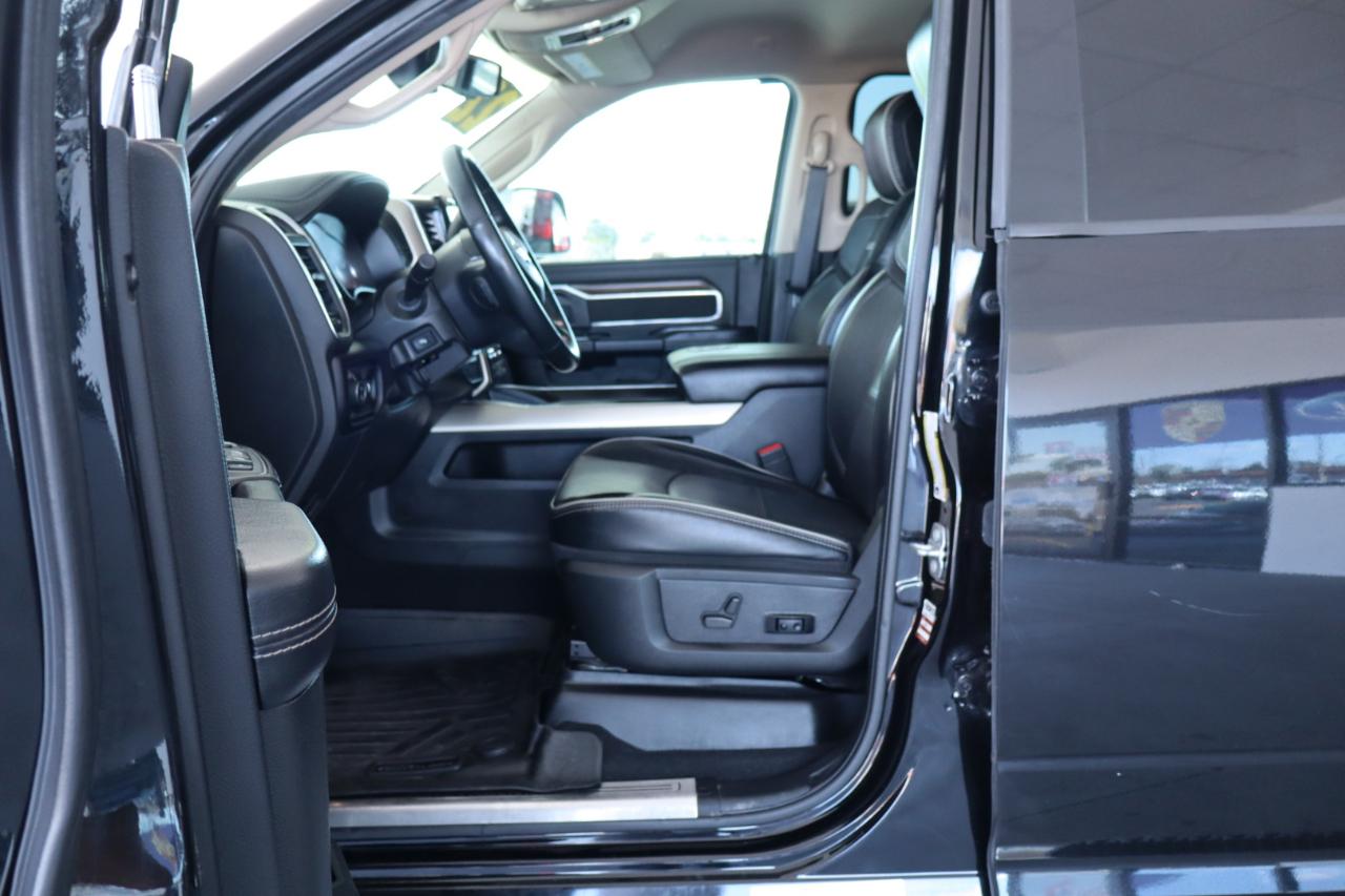 RAM 3500 Laramie 4x4 Crew Cab 8' Box 2022