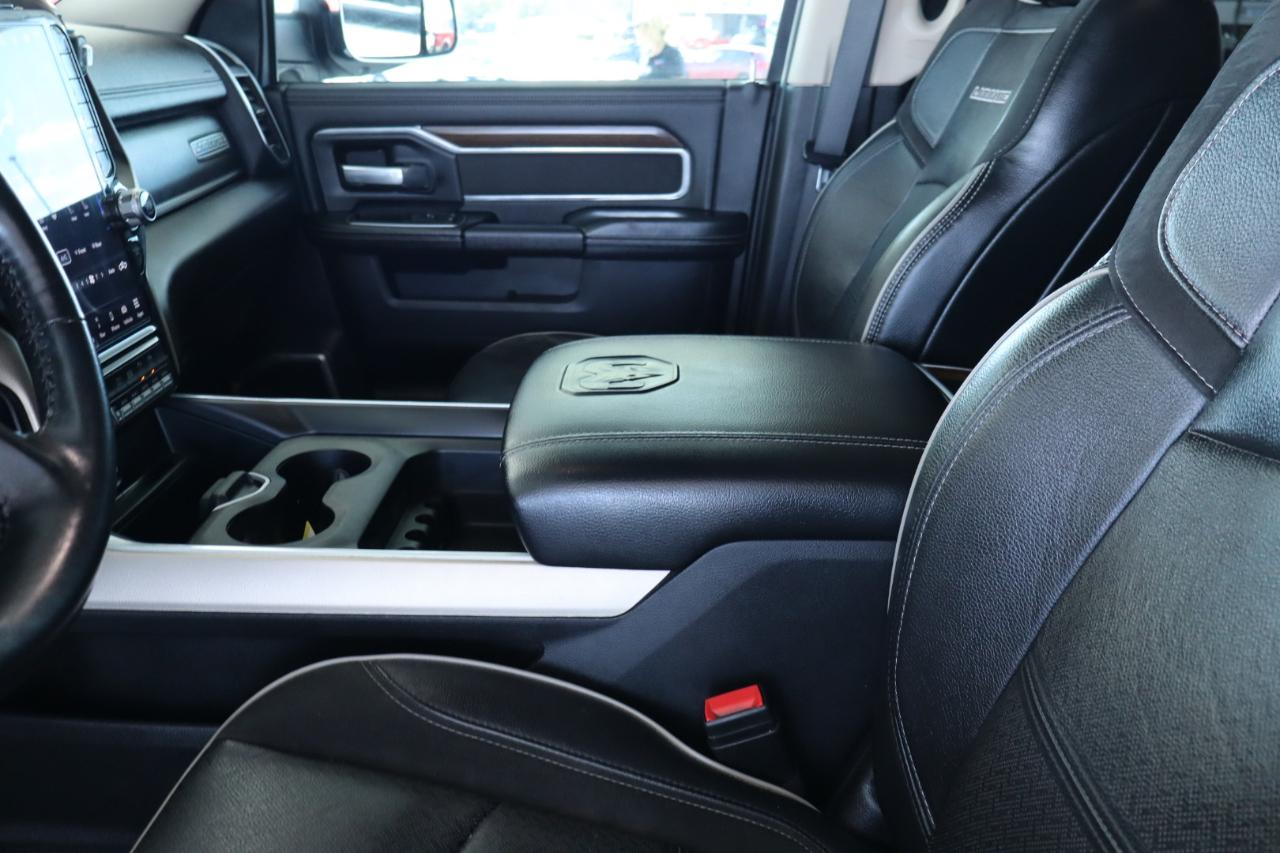 RAM 3500 Laramie 4x4 Crew Cab 8' Box 2022