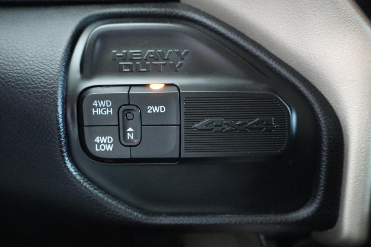 RAM 3500 Laramie 4x4 Crew Cab 8' Box 2022