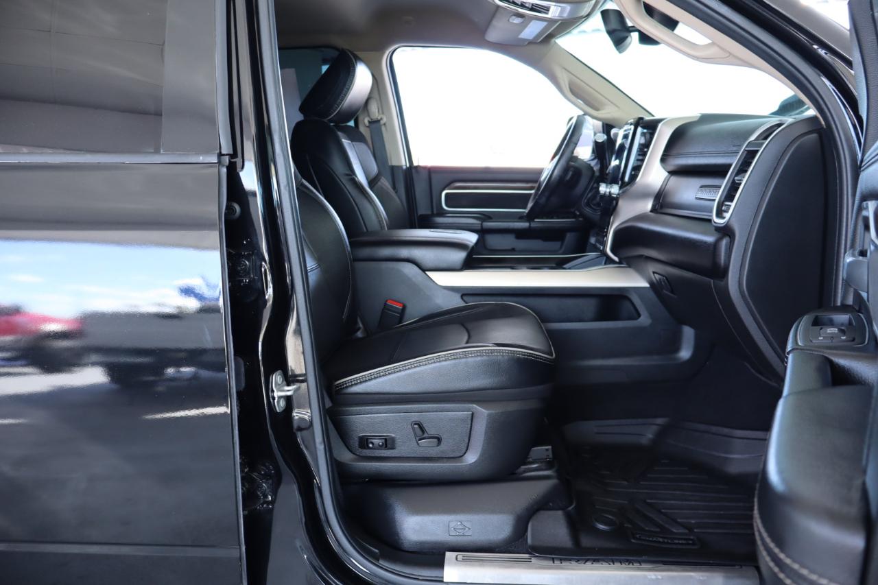 RAM 3500 Laramie 4x4 Crew Cab 8' Box 2022