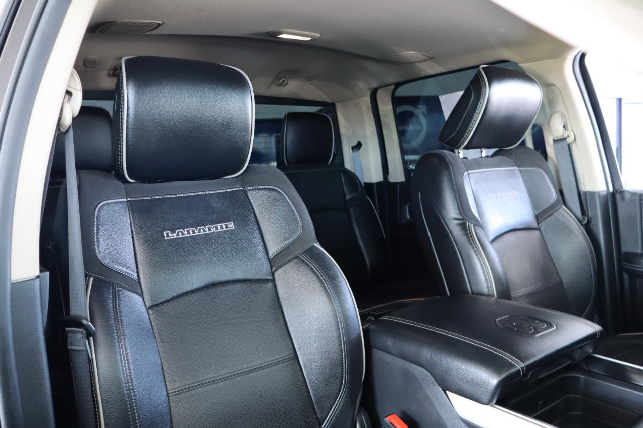 RAM 3500 Laramie 4x4 Crew Cab 8' Box 2022