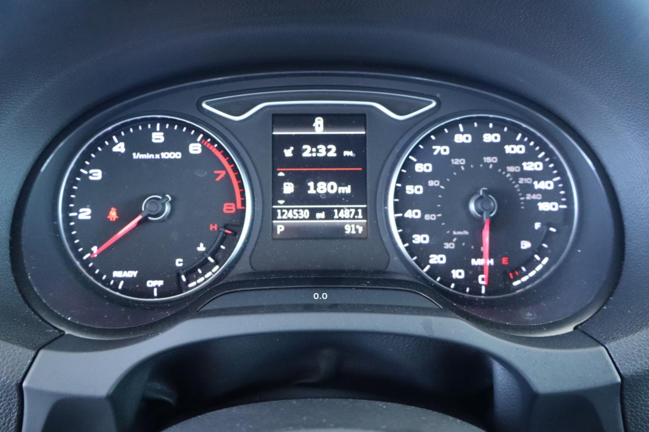 Audi A3 4dr Sdn quattro 2.0T Premium 2016