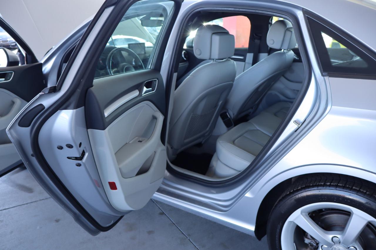 Audi A3 4dr Sdn quattro 2.0T Premium 2016