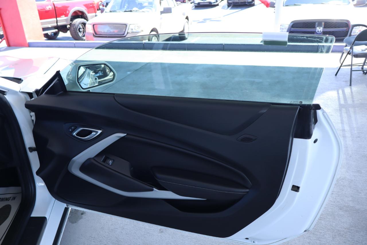 Chevrolet Camaro 2dr Cpe 1LT 2019