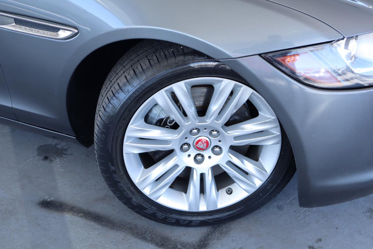 Jaguar XF 35t Premium RWD 2017