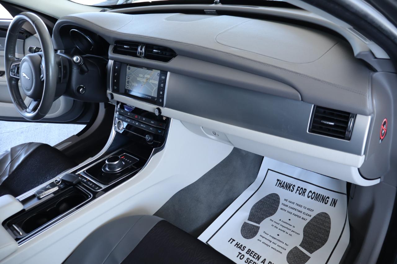 Jaguar XF 35t Premium RWD 2017