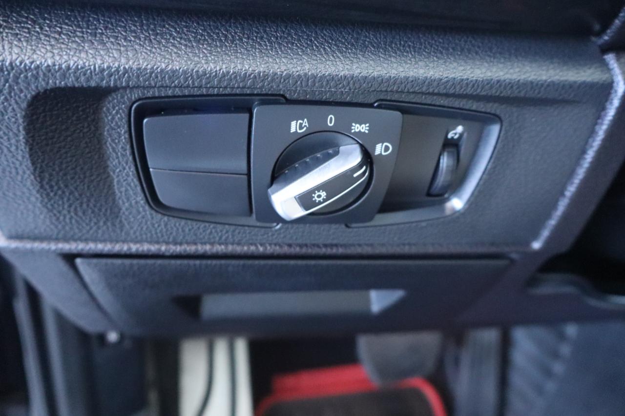 BMW 2 Series 2dr Conv M235i xDrive AWD 2016