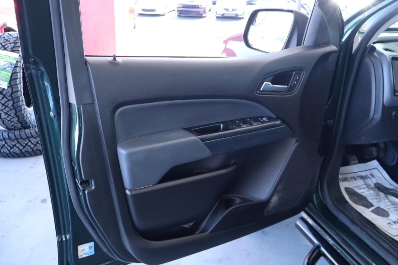 Chevrolet Colorado 4WD Crew Cab 140.5" Z71 2015