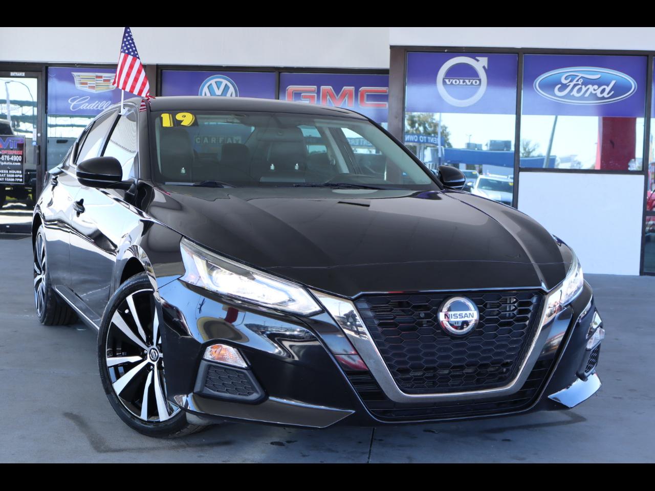 Nissan Altima 2.5 SR Sedan 2019